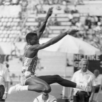 SEOUL 1988-Carl Lewis USA Copyright Werek