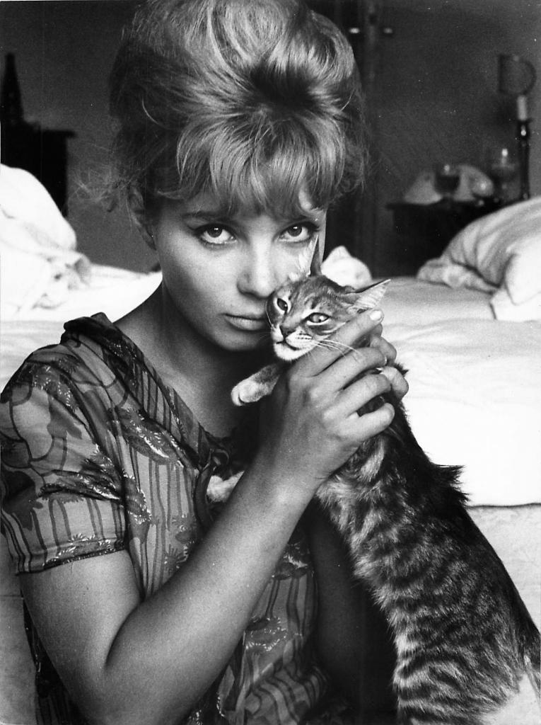 LENA VON MARTENS circa 1964 (Agence photographique de la presse) )