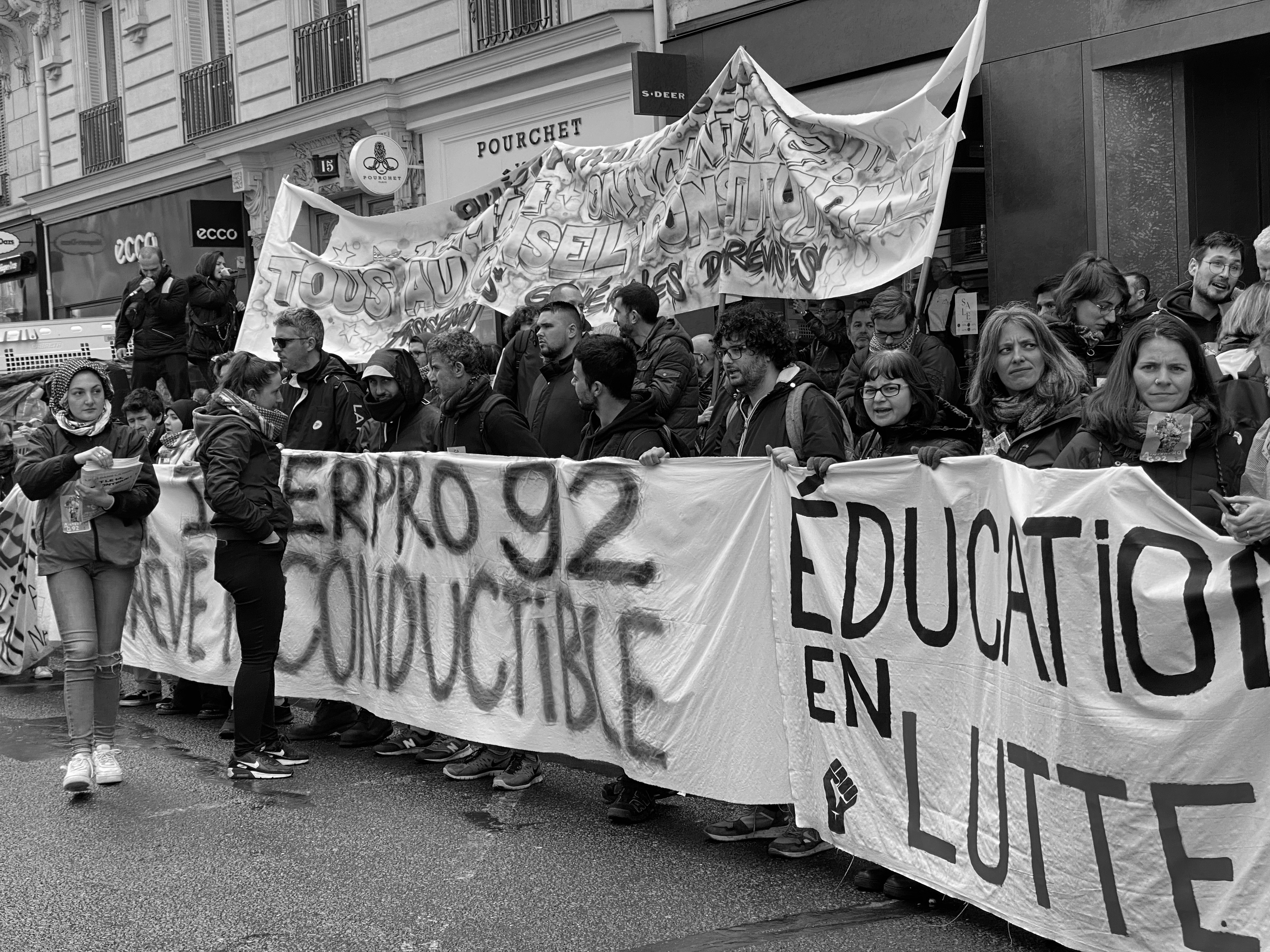 Paris  Rassemblement du 13 Avril 2023 