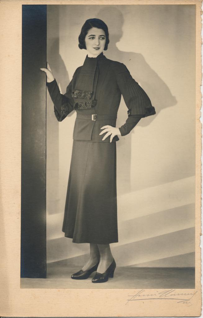 HENRI MANUEL CIRCA 1930