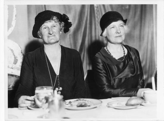 Mrs.John Rockefeller Jr, and Mrs August Belmont-INC-International News