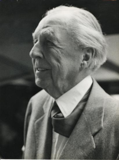 Franck Lloyd Wright. Copyright Paul Almasy