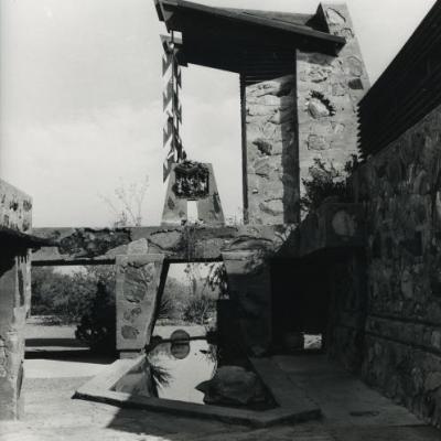 Franck Lloyd Wright. Copyright Paul Almasy