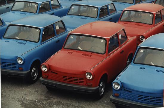 La Trabant est un ancien modèle d'automobile fabriqué en Allemagne de l'Est par le constructeur VEB Sachsenring Automobilwerke